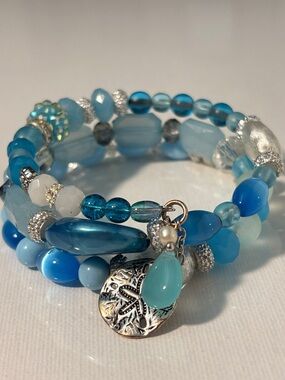 HANDCRAFTED WRAP BEAD BRACELET Memory Wire Blue Boho Artisan Designed